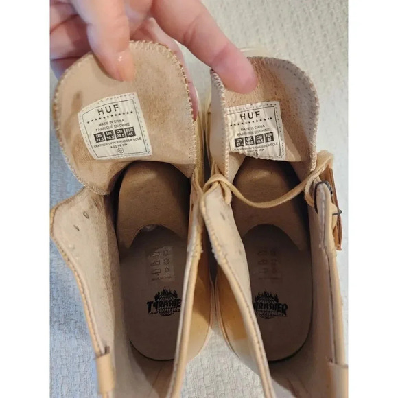 NWT HUF x Thrasher Leather Embossed Hi-Top Sneakers - Men's 11.5 - Picture 9 of 11